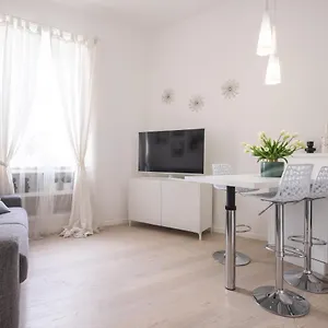 Appartement Brera Charming R&r, Milaan